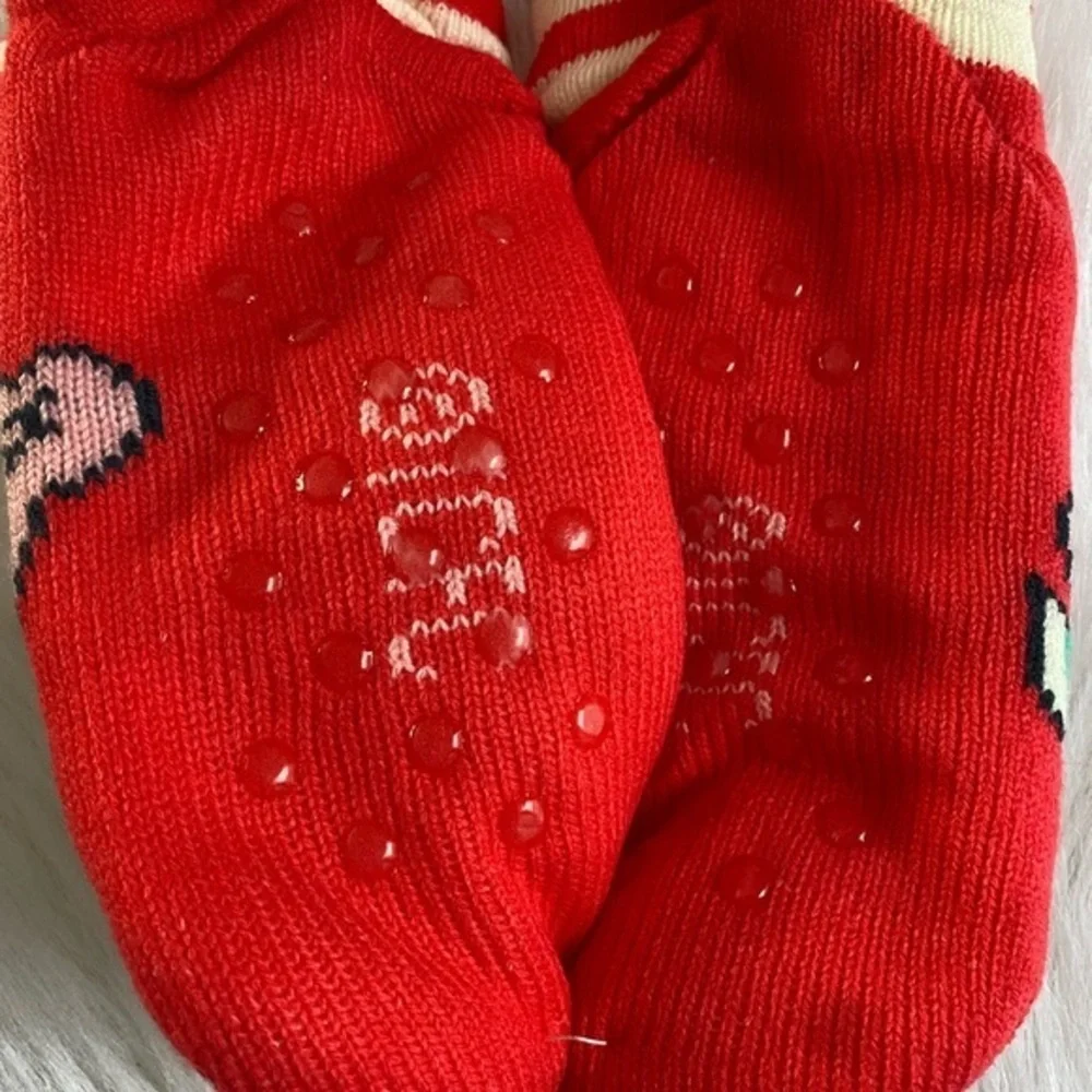 Care Bears Slipper Socks Womens Shoe Size 4-10 Fuzzy Cheer Bear Red Pull‎ On